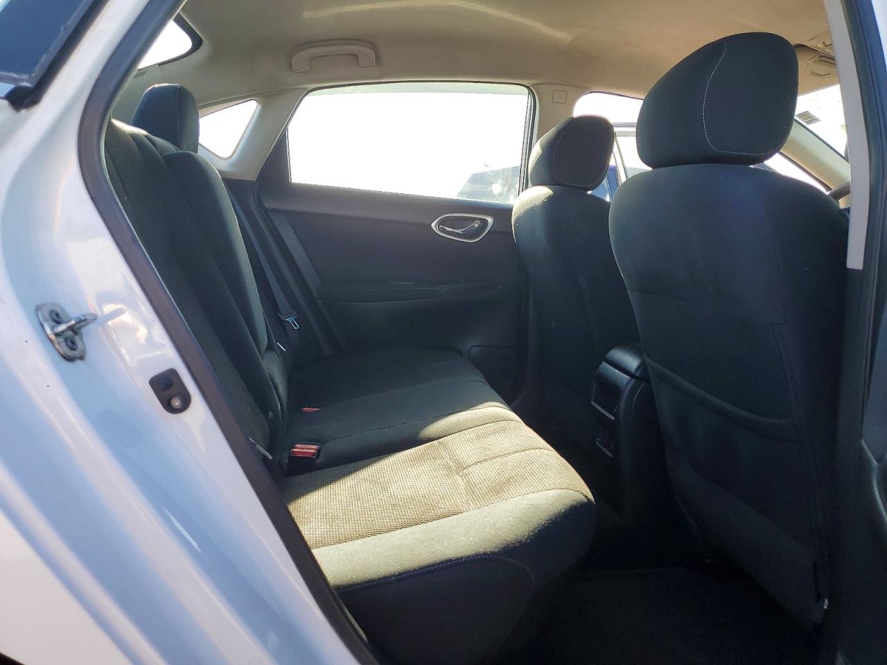 2015 NISSAN SENTRA