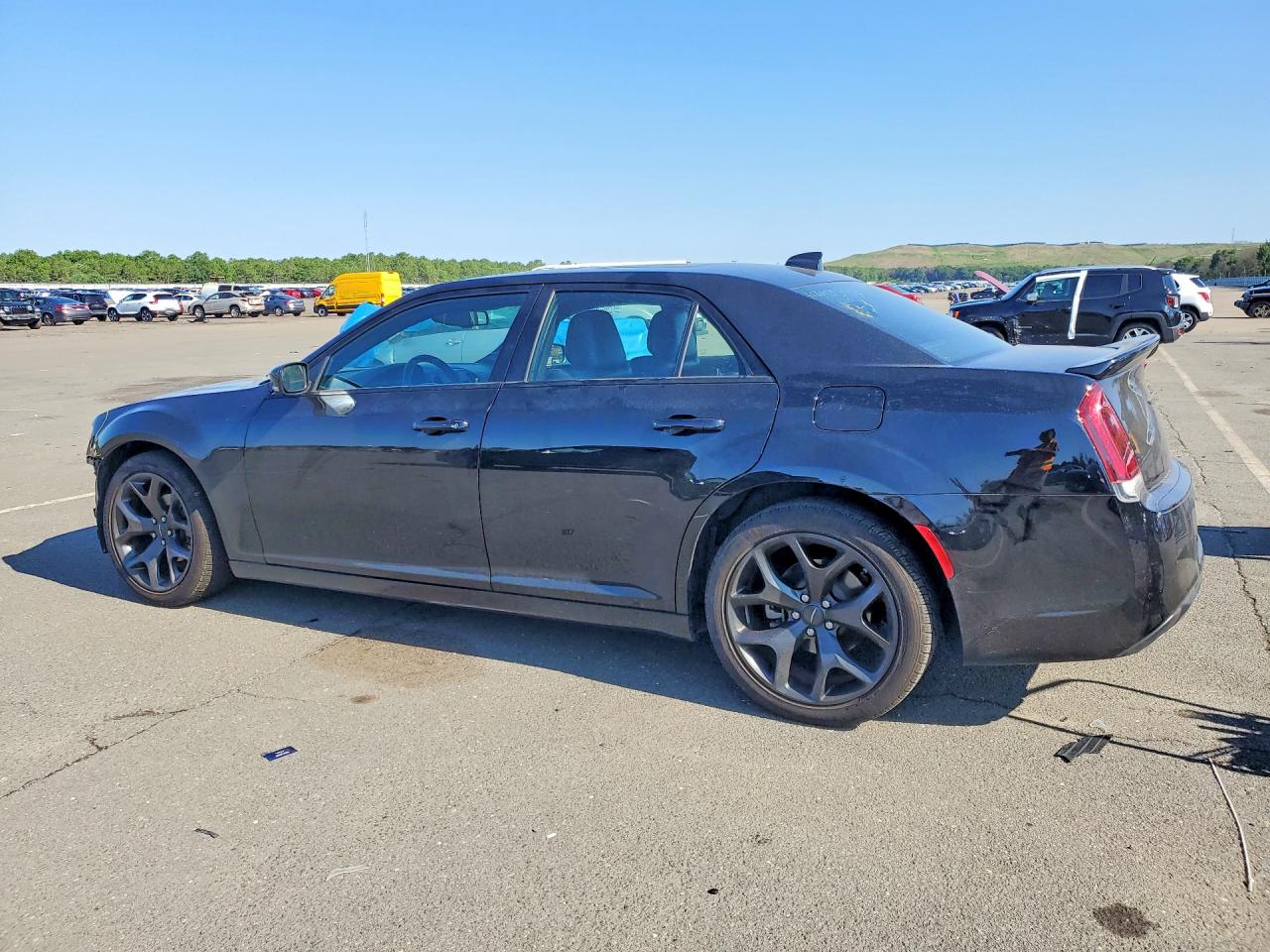 2023 CHRYSLER 300