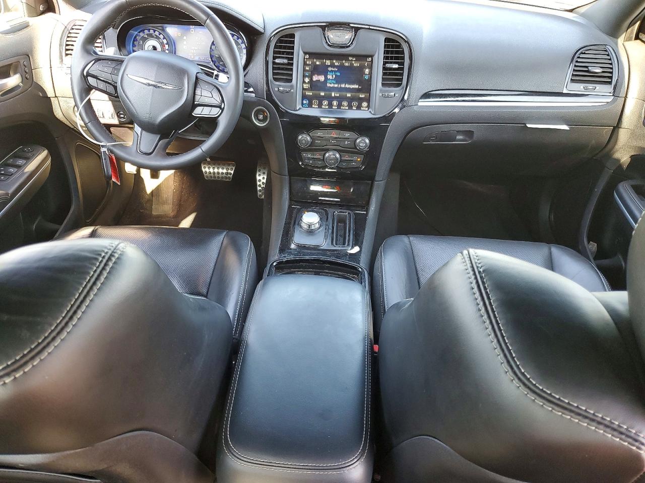 2023 CHRYSLER 300
