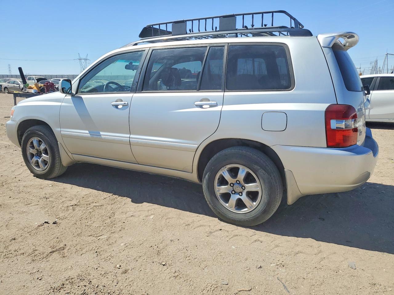 2005 TOYOTA HIGHLANDER