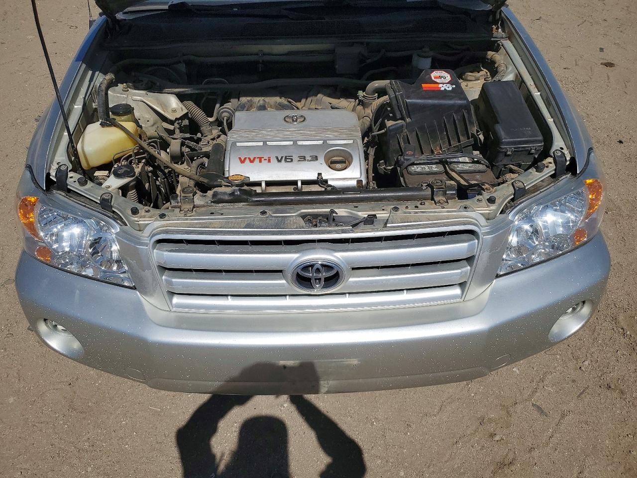 2005 TOYOTA HIGHLANDER