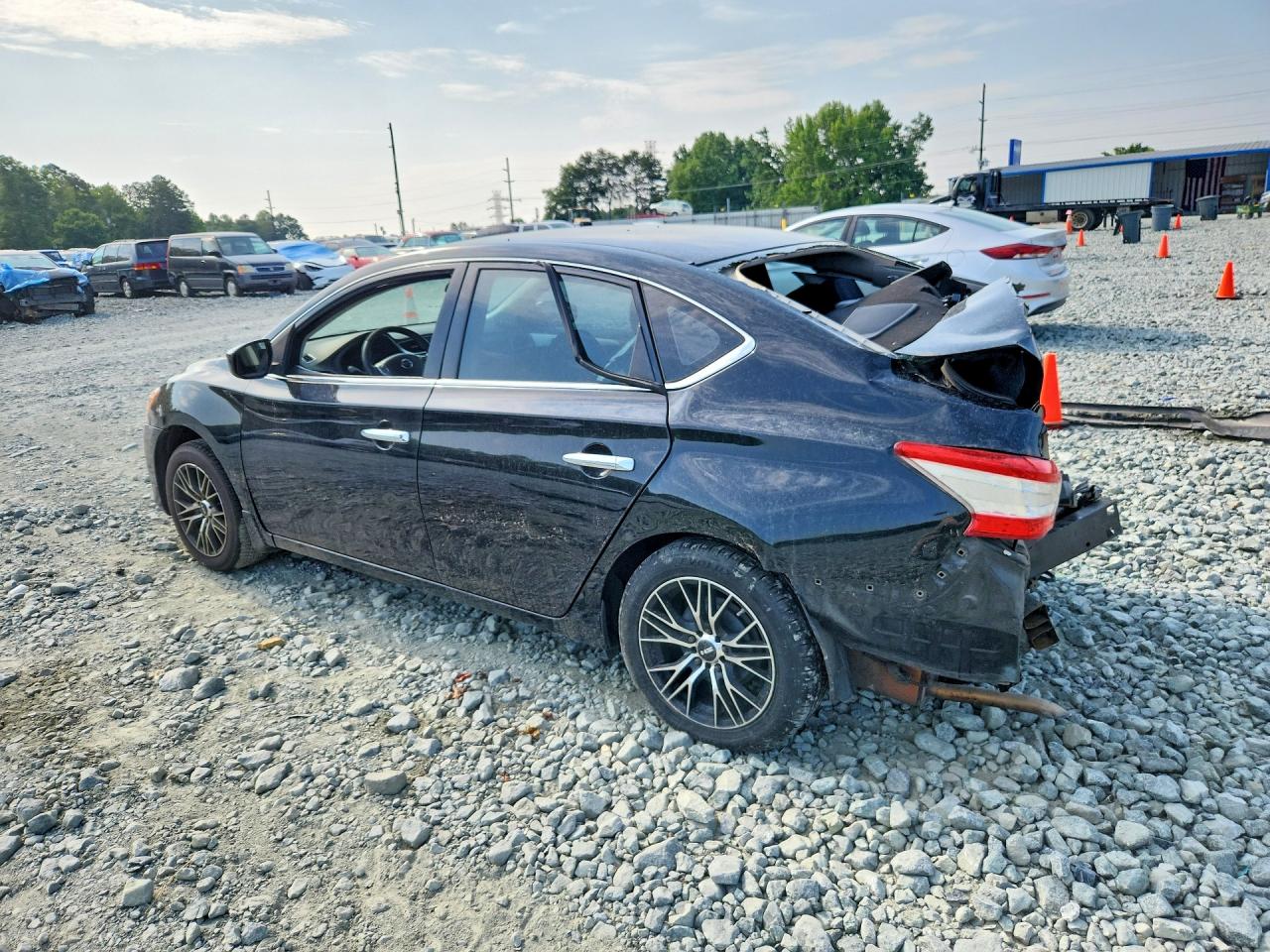 2015 NISSAN SENTRA