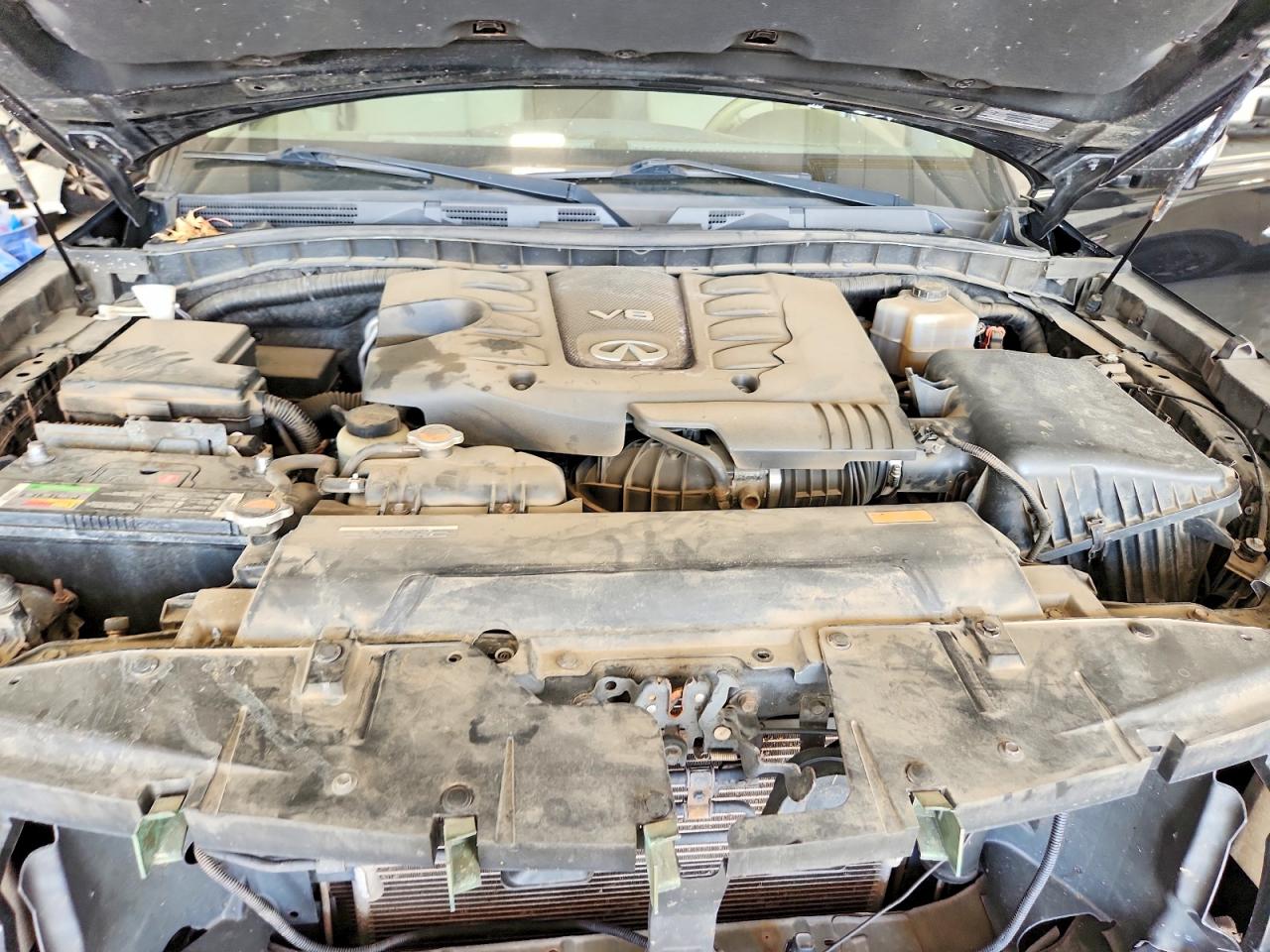 2012 INFINITI QX56