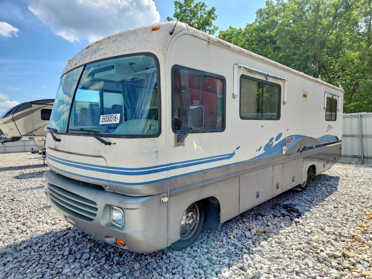 1997 CHEVROLET P SERIES