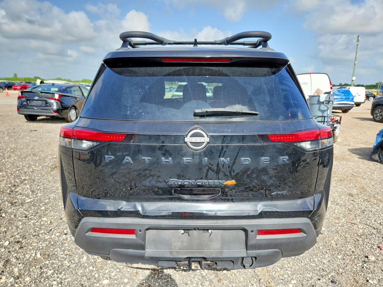 2023 NISSAN PATHFINDER