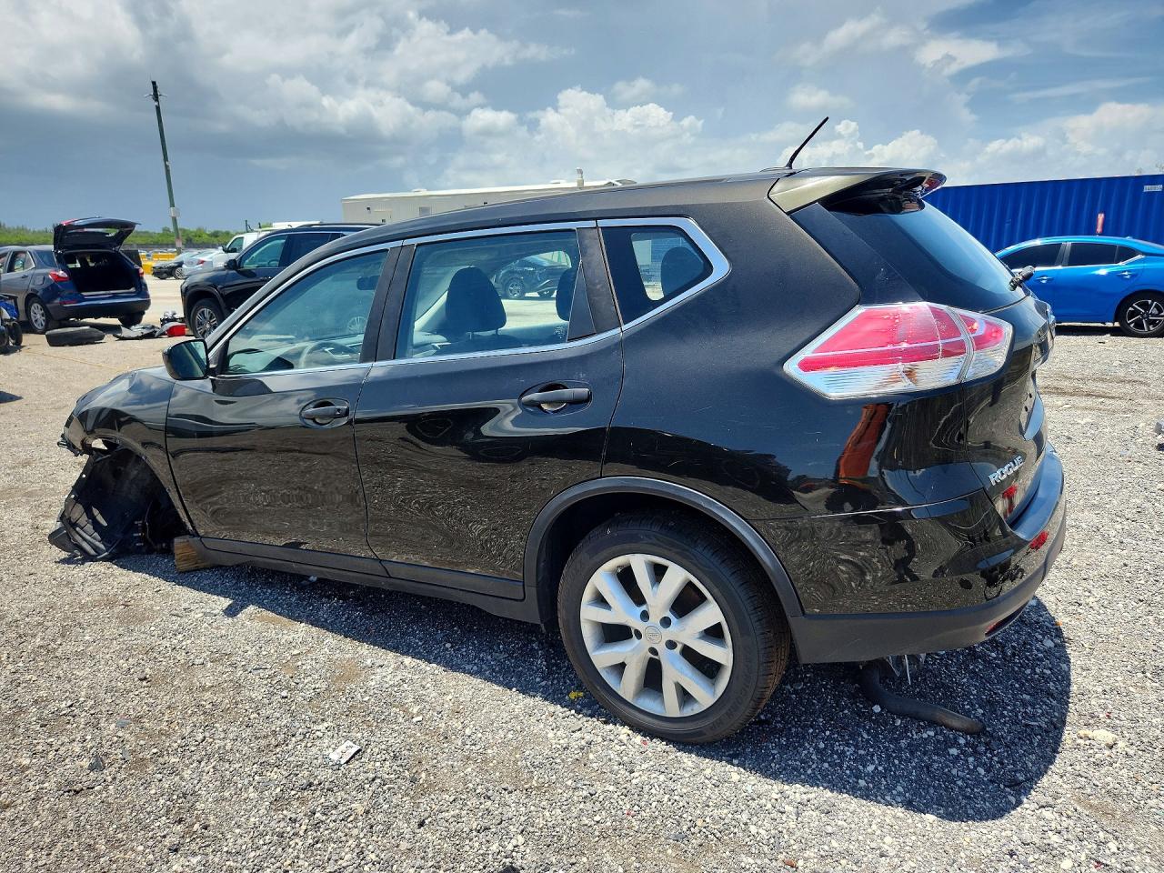 2016 NISSAN ROGUE