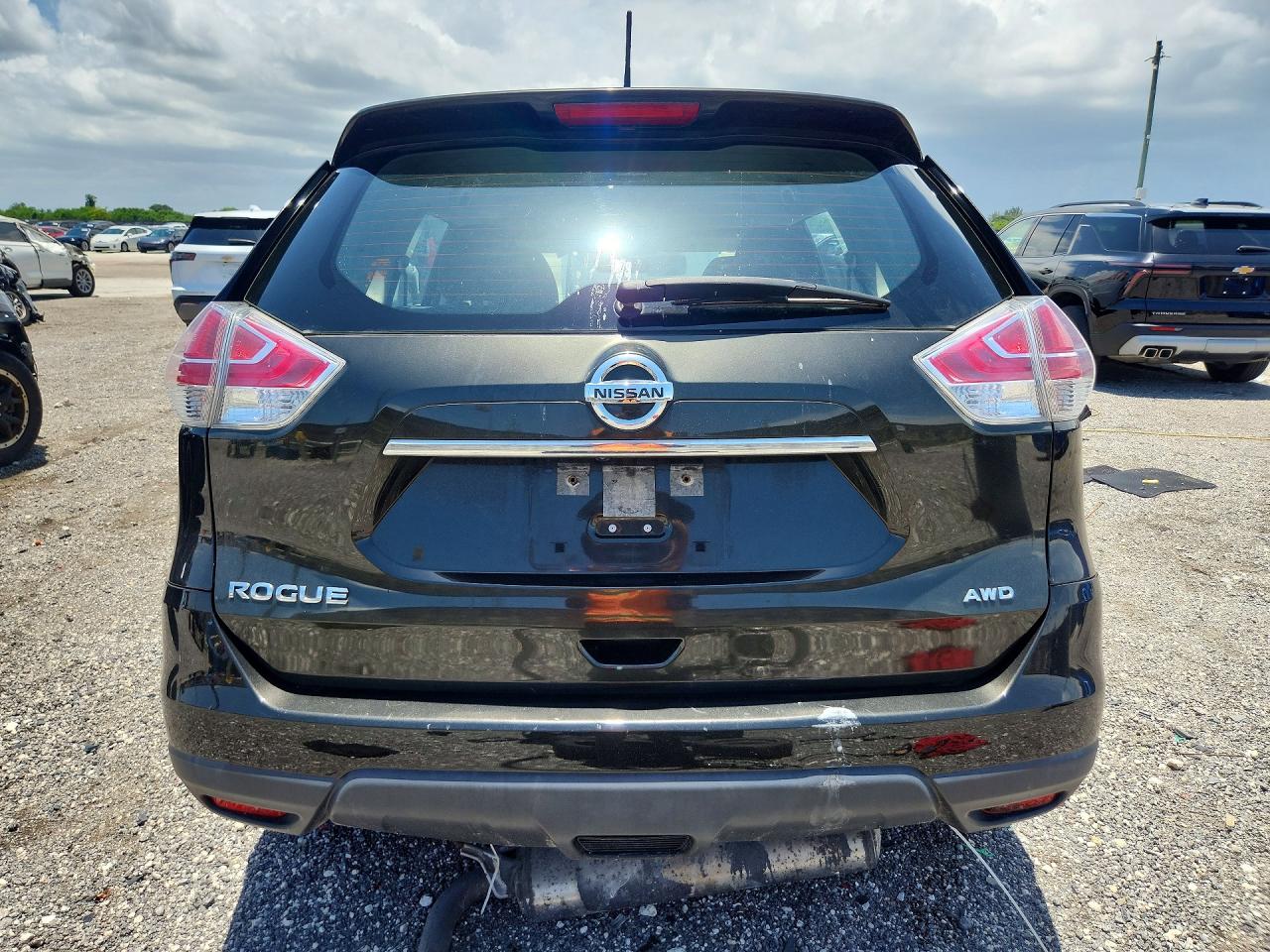 2016 NISSAN ROGUE
