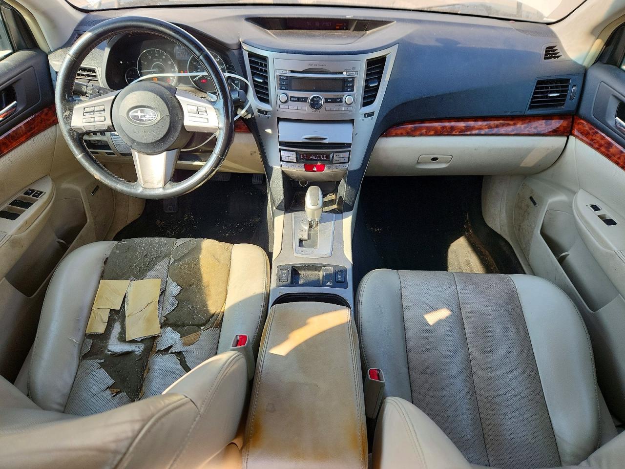 2011 SUBARU OUTBACK