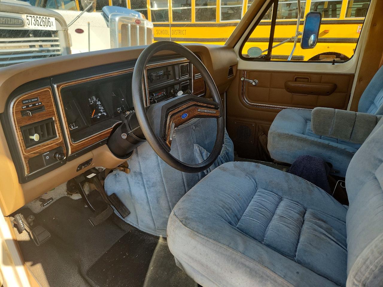 1989 FORD ECONOLINE