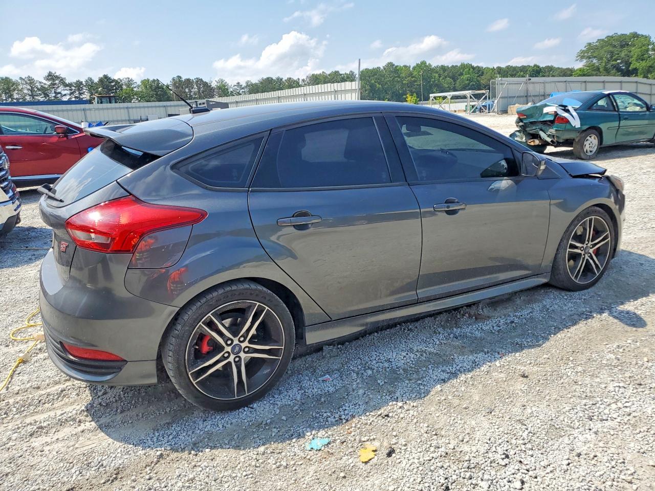 2018 FORD FOCUS