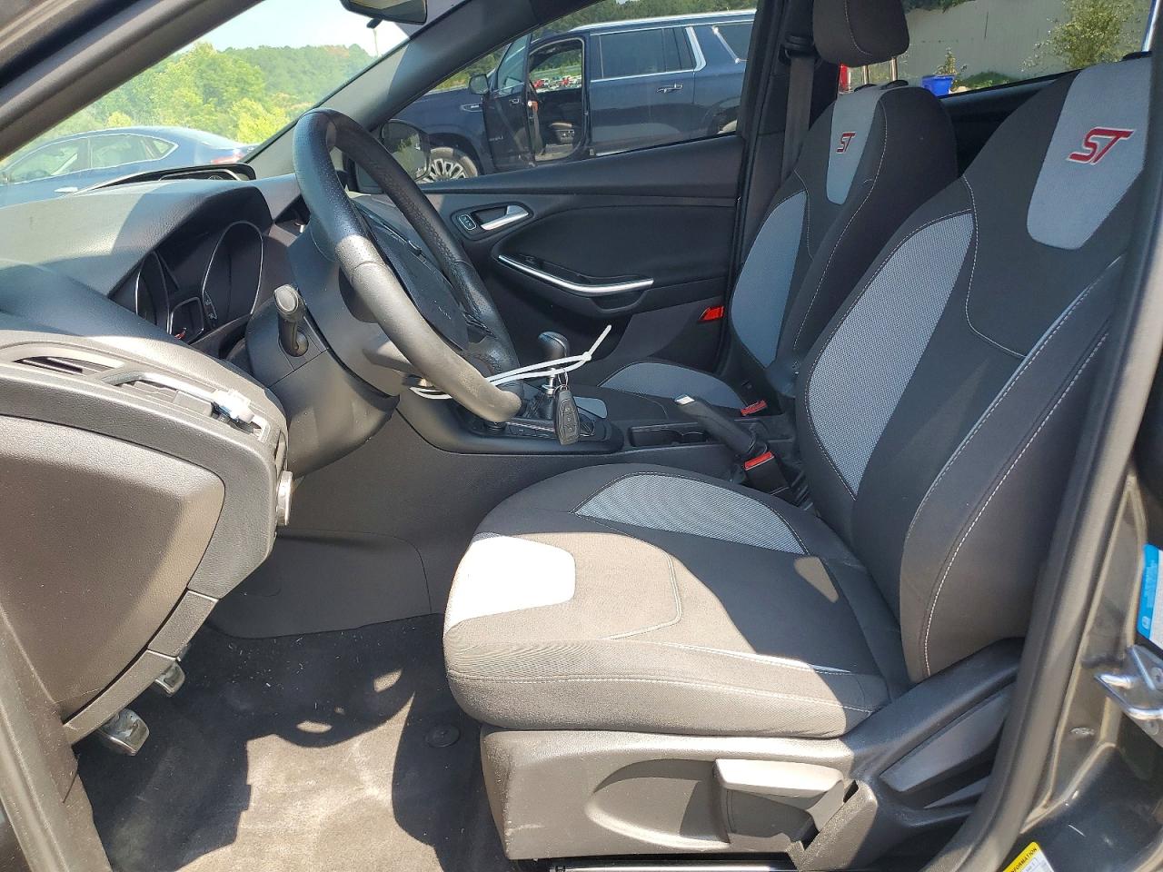 2018 FORD FOCUS