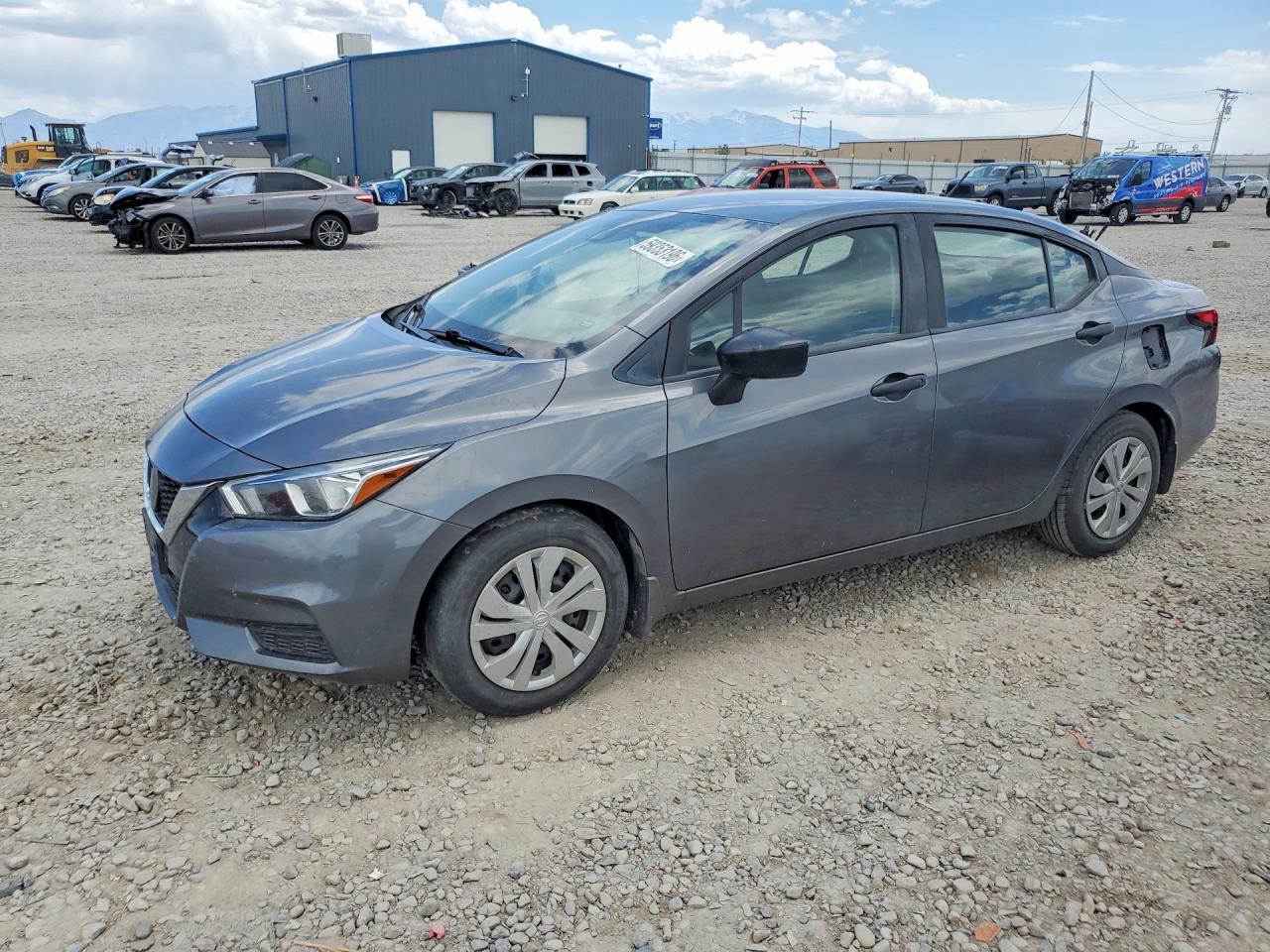 2020 NISSAN VERSA