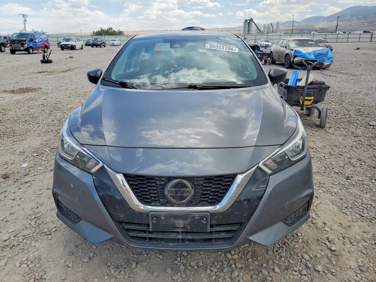 2020 NISSAN VERSA