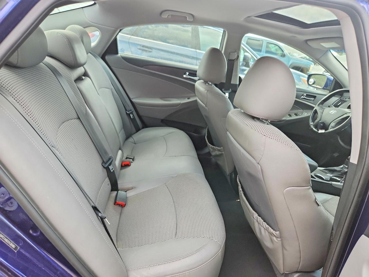 2012 HYUNDAI SONATA