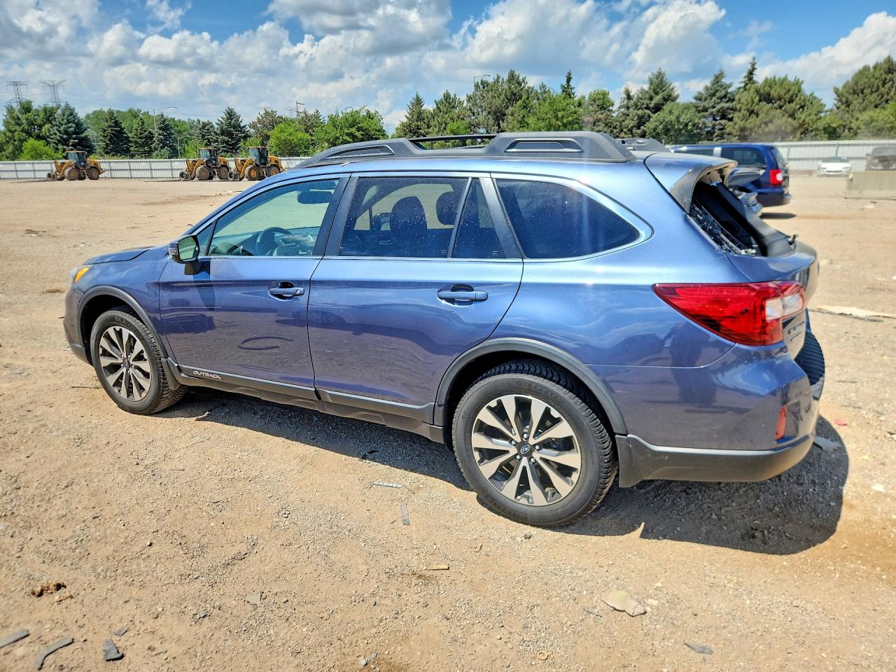 2015 SUBARU OUTBACK