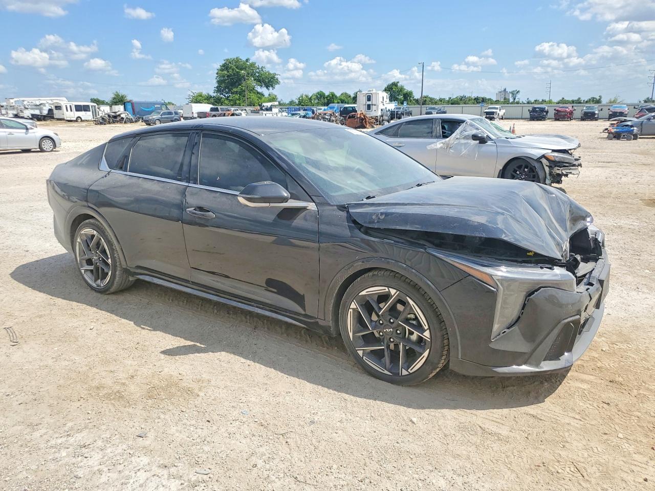 2025 KIA K4 GT LINE