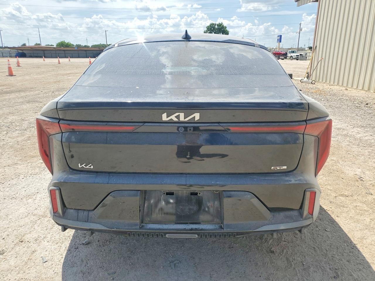 2025 KIA K4 GT LINE