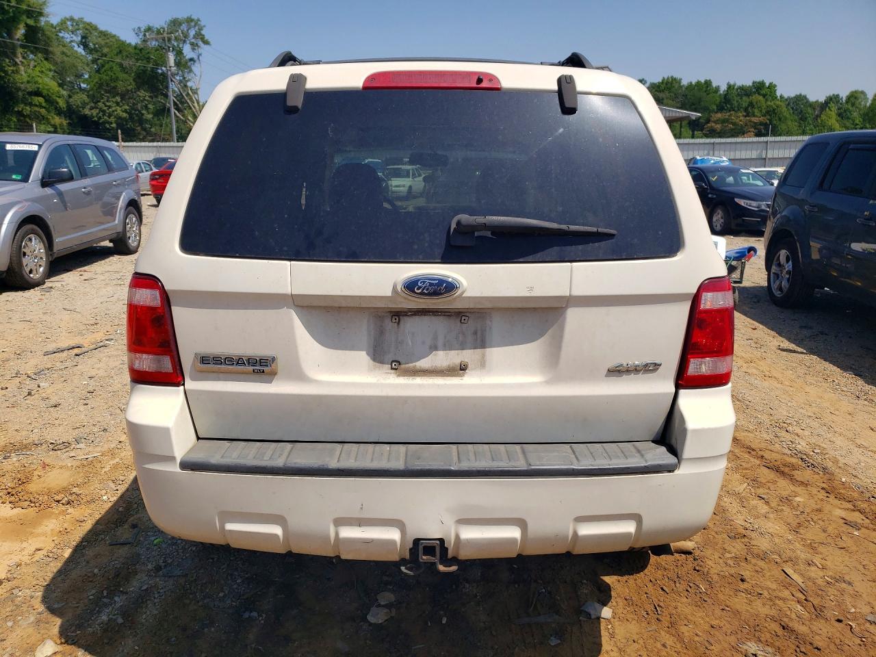 2009 FORD ESCAPE
