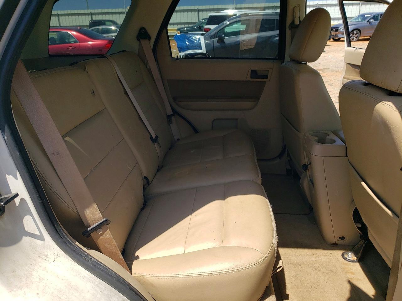 2009 FORD ESCAPE