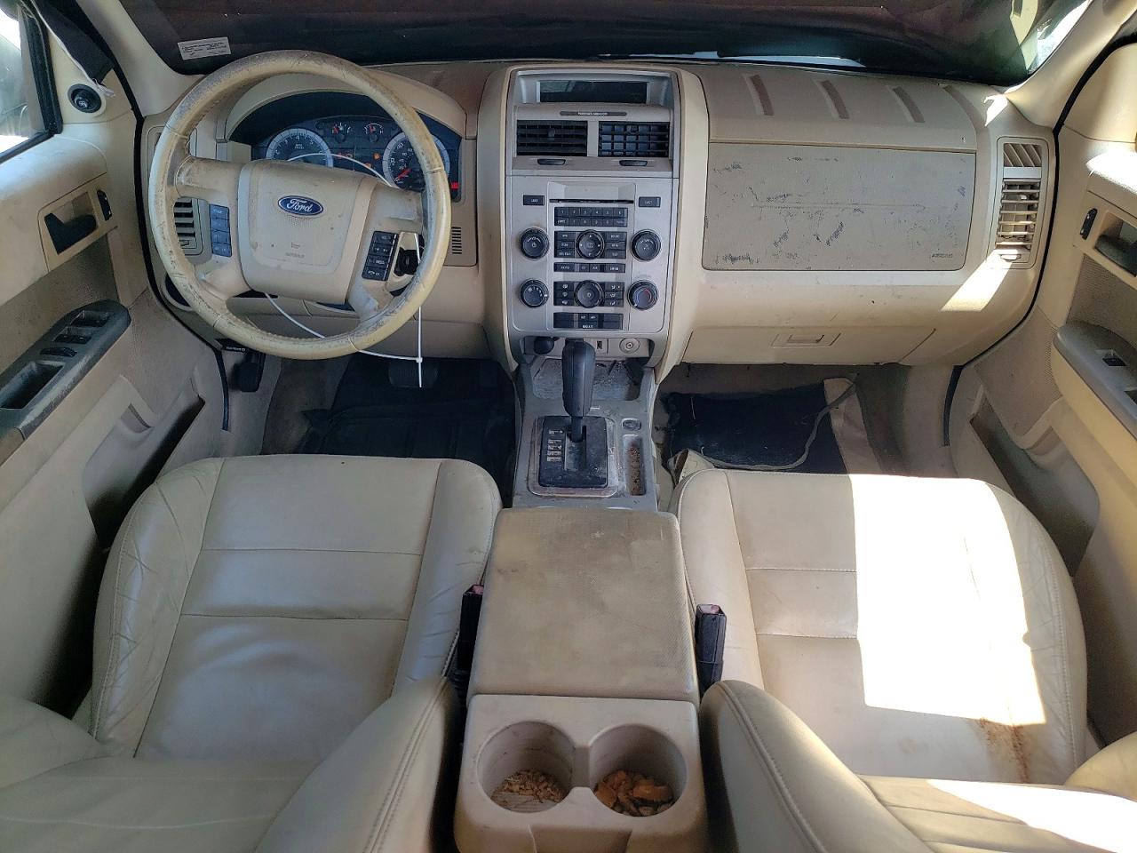 2009 FORD ESCAPE