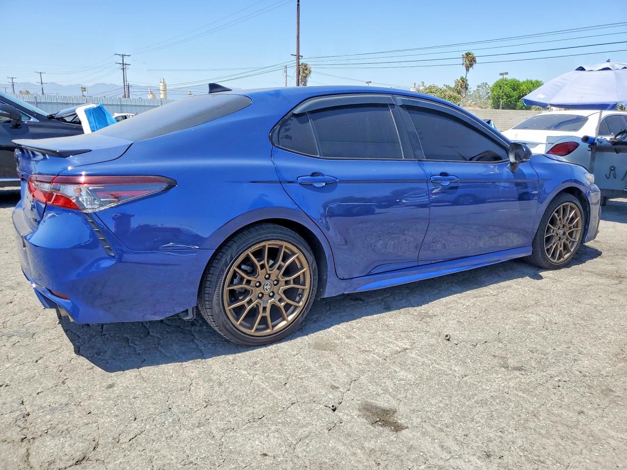 2023 TOYOTA CAMRY