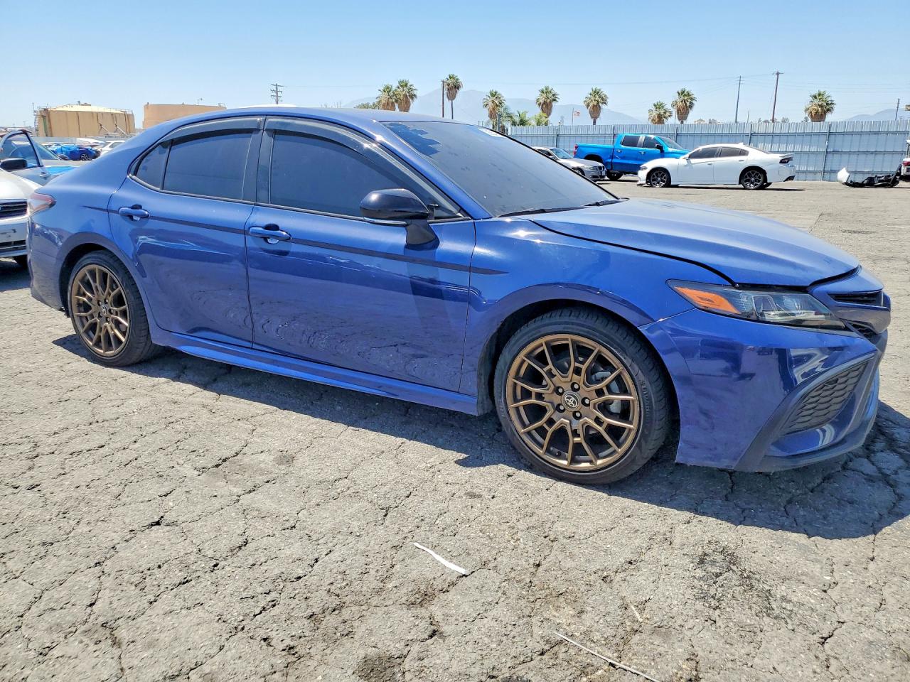 2023 TOYOTA CAMRY