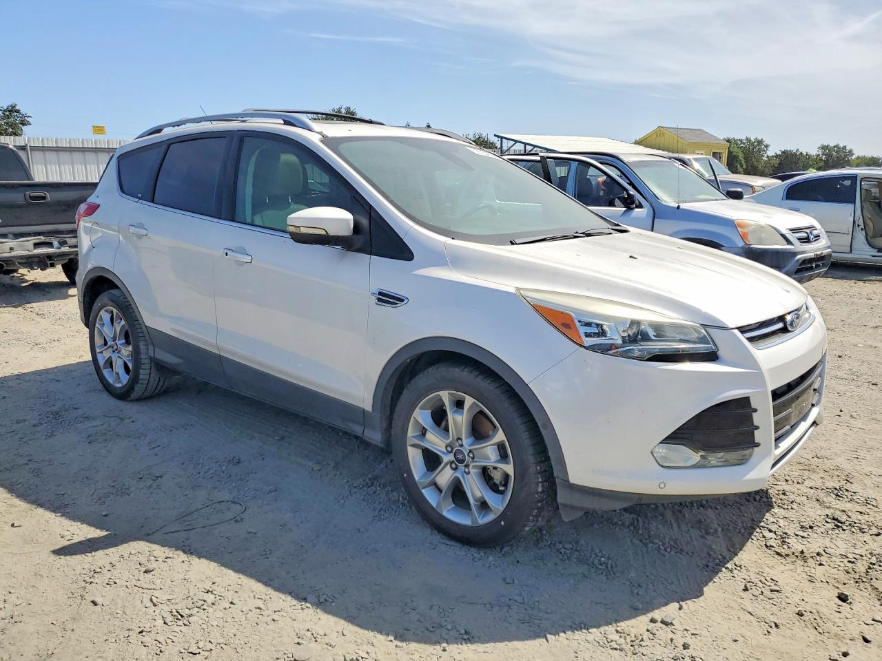 2016 FORD ESCAPE