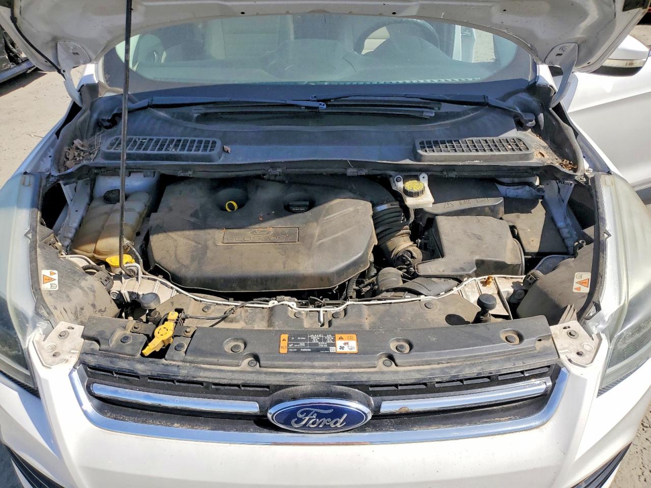 2016 FORD ESCAPE