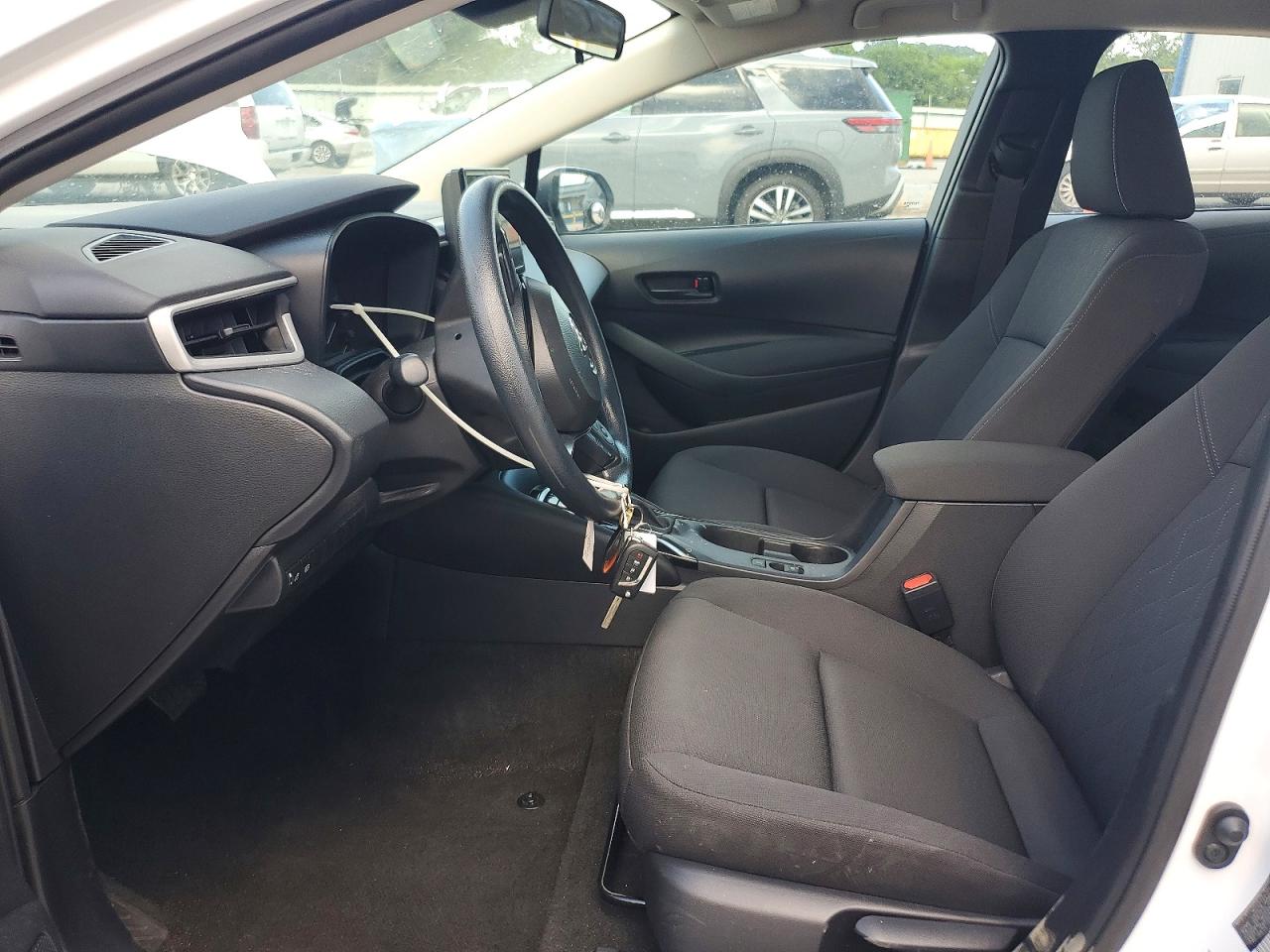 2025 TOYOTA COROLLA
