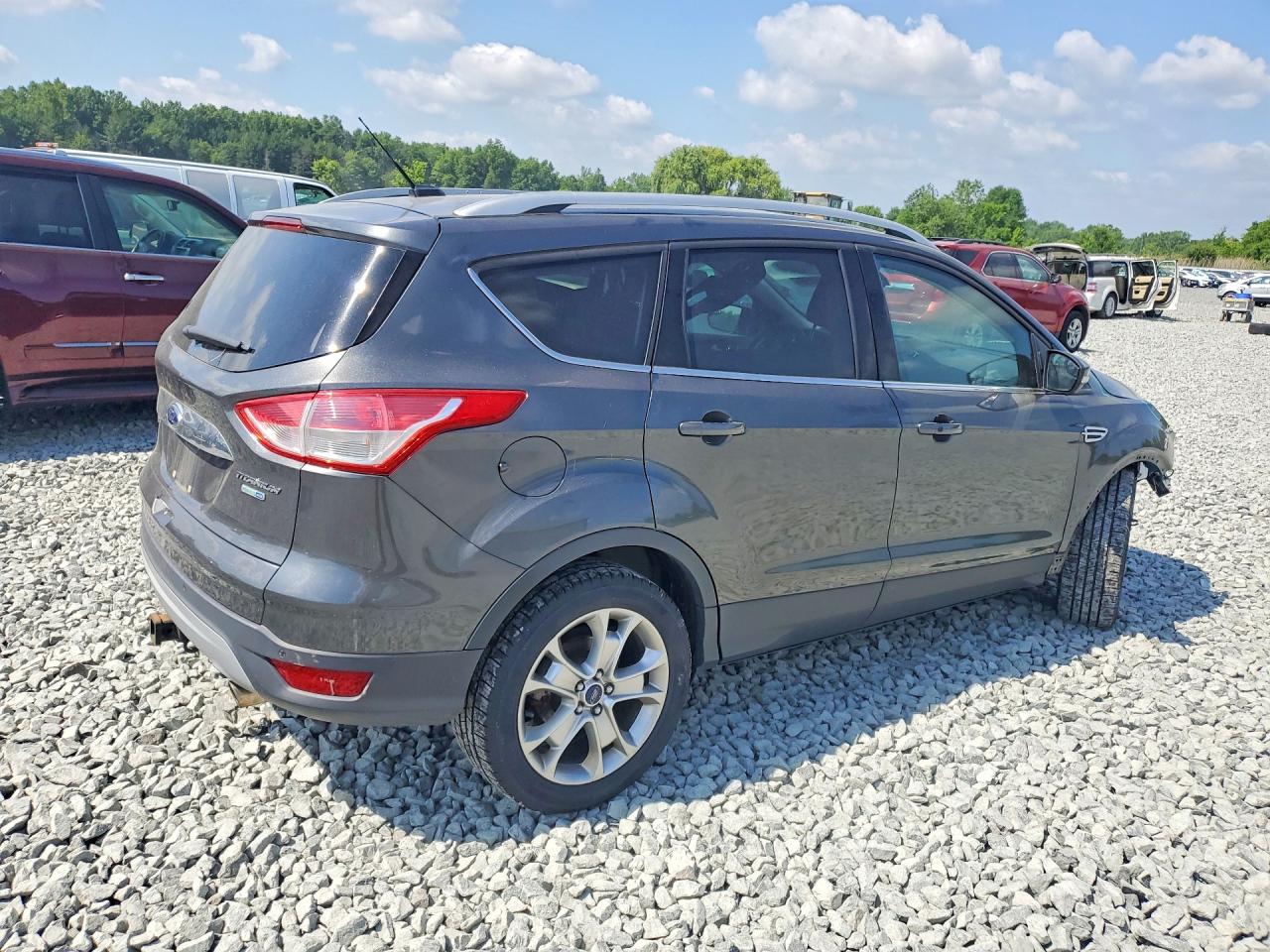 2016 FORD ESCAPE