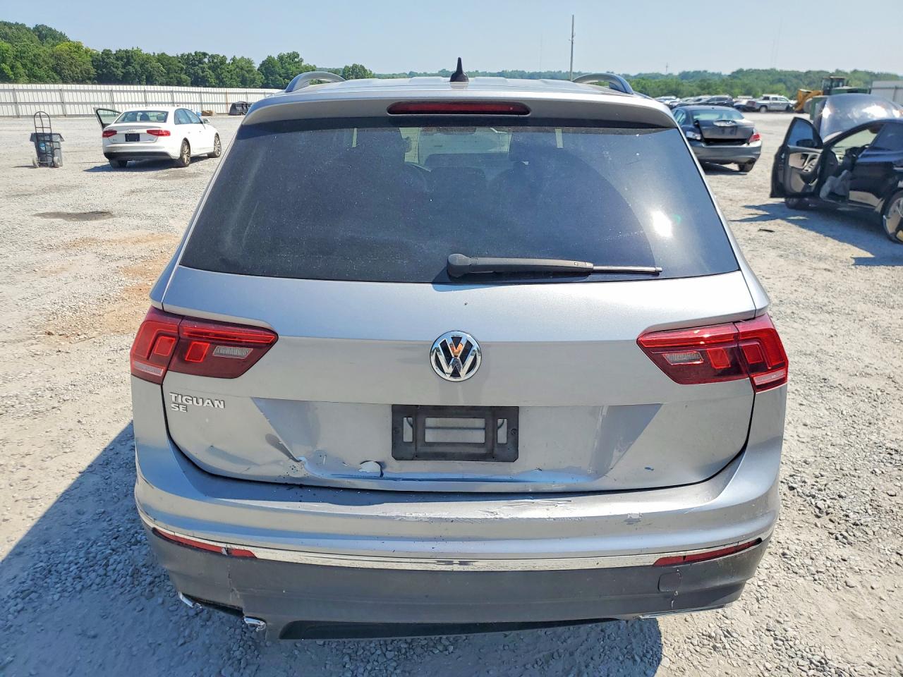 2021 VOLKSWAGEN TIGUAN