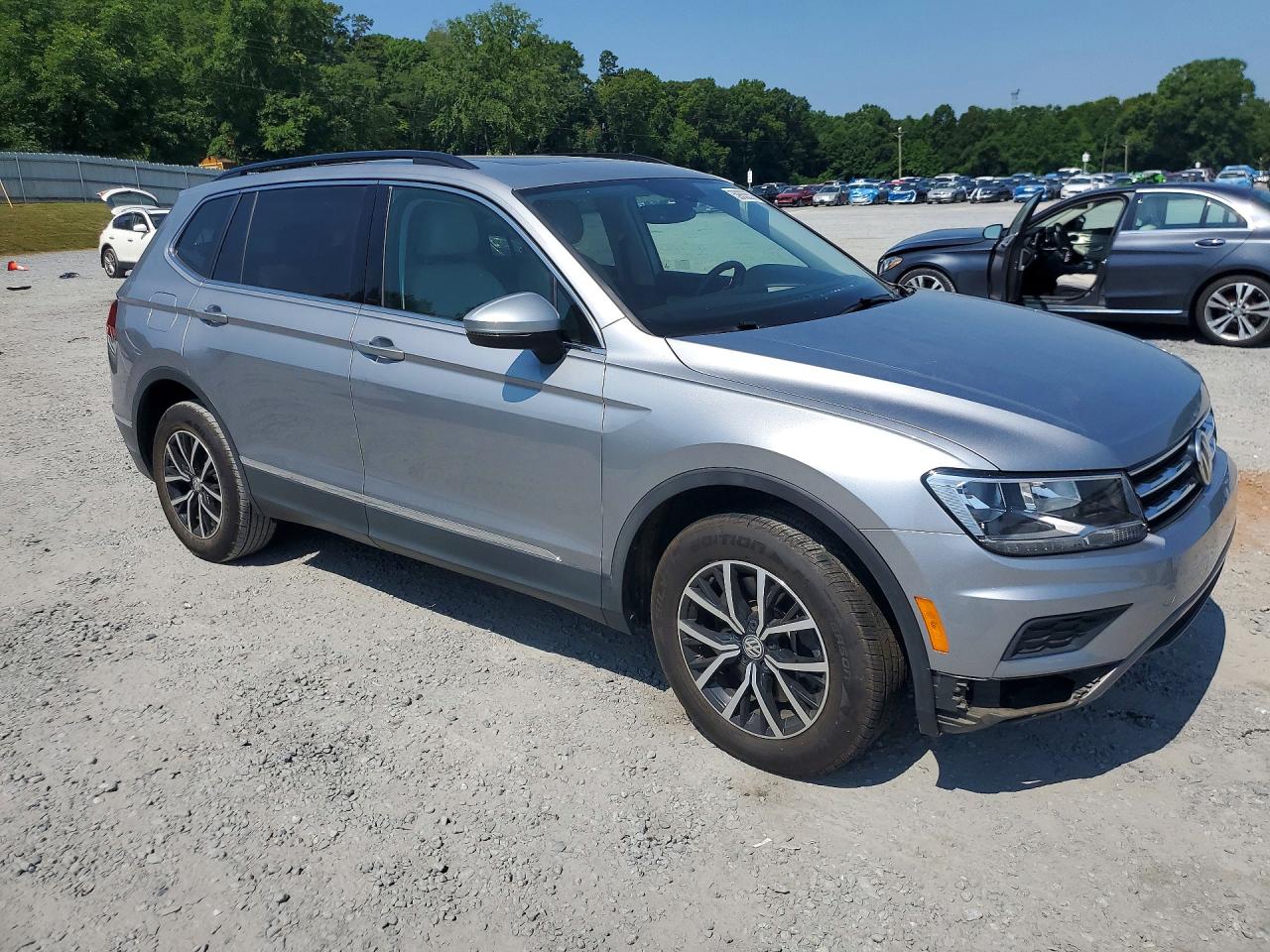 2021 VOLKSWAGEN TIGUAN
