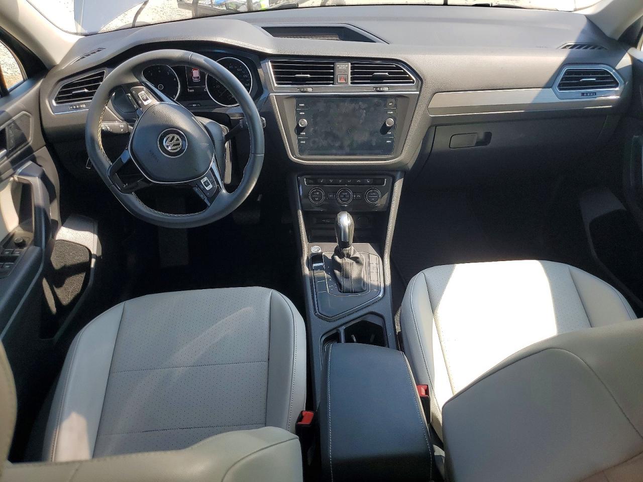 2021 VOLKSWAGEN TIGUAN