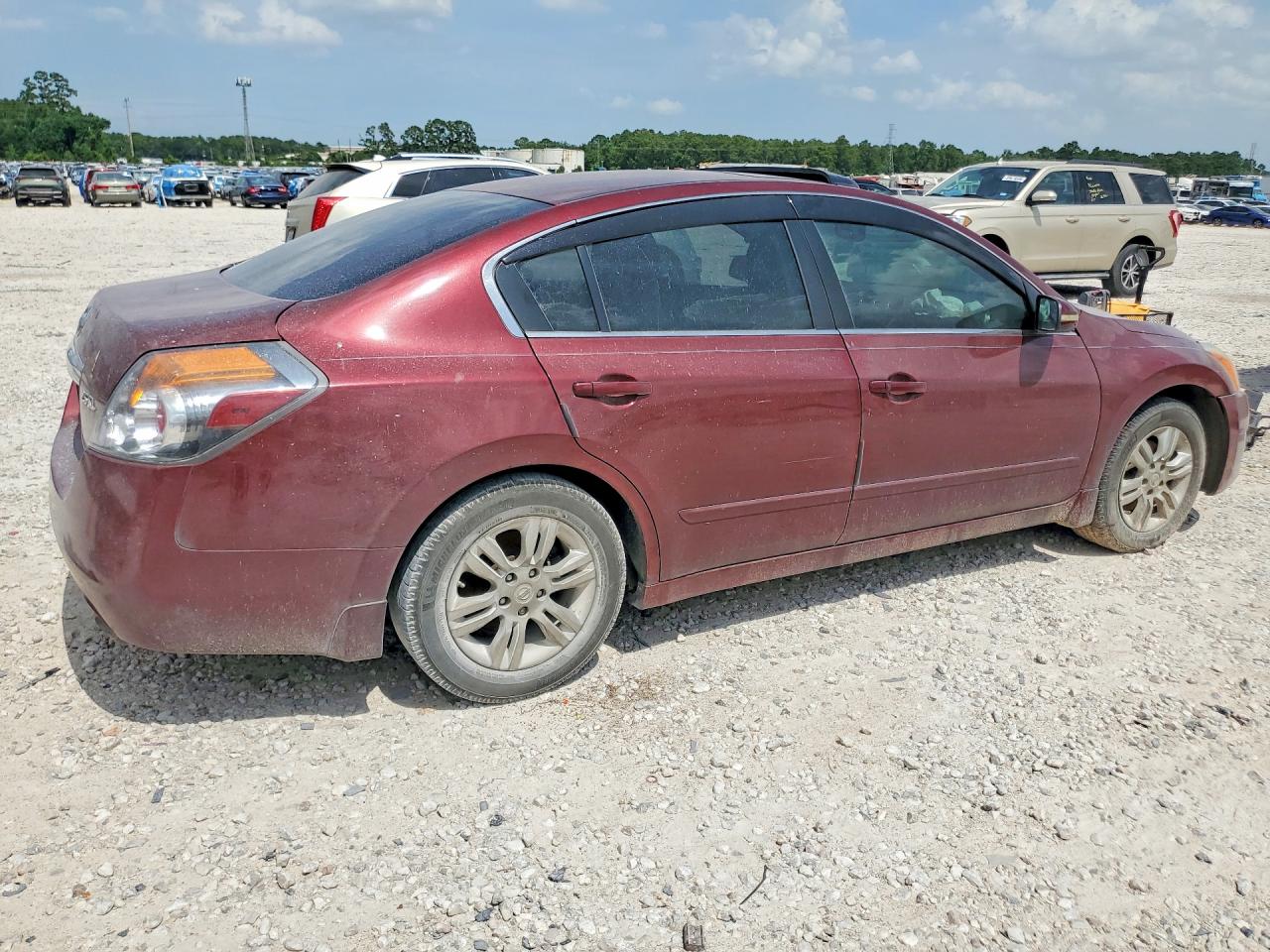 2010 NISSAN ALTIMA