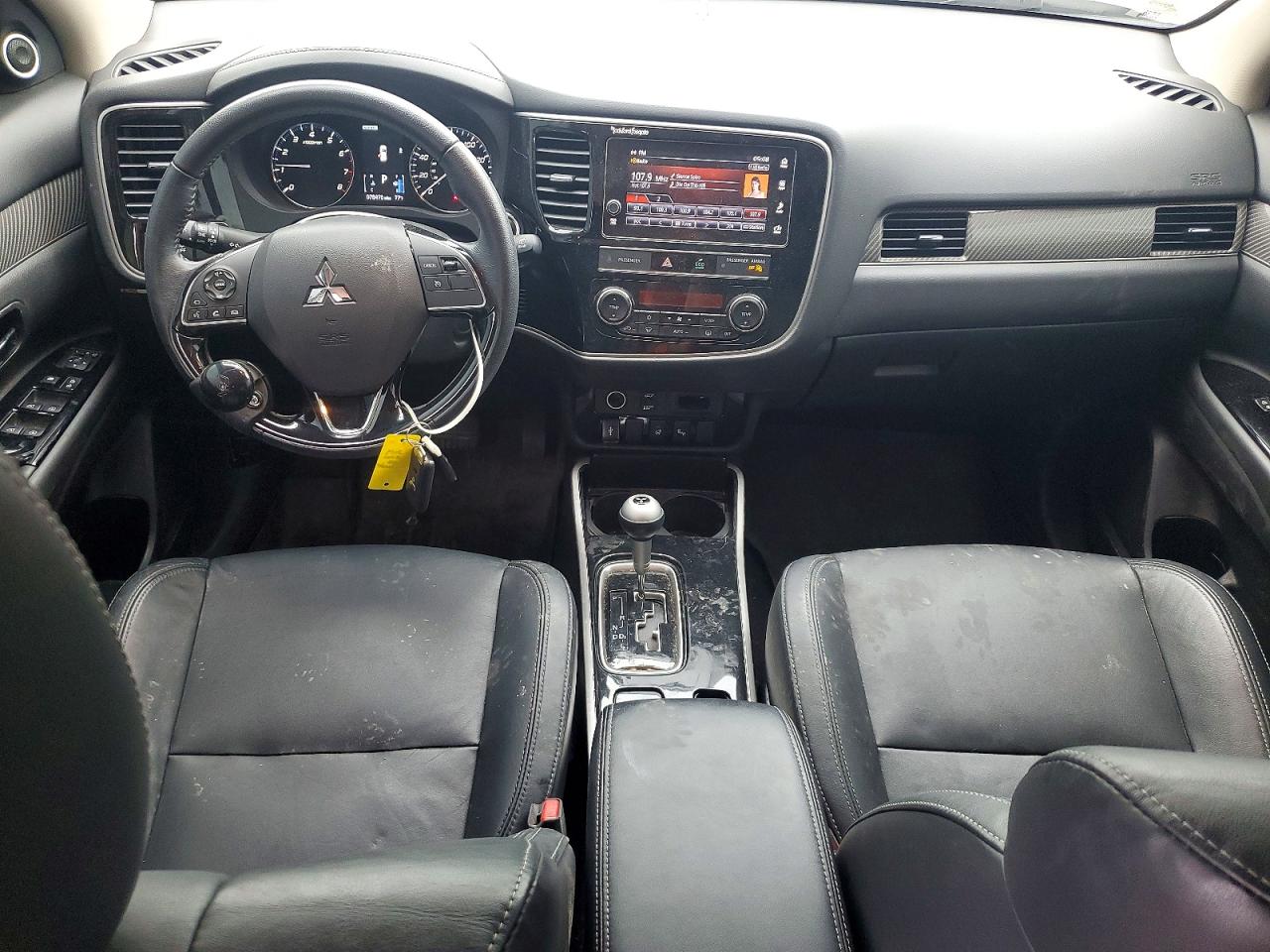 2019 MITSUBISHI OUTLANDER