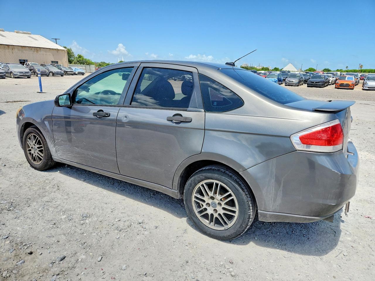 2010 FORD FOCUS