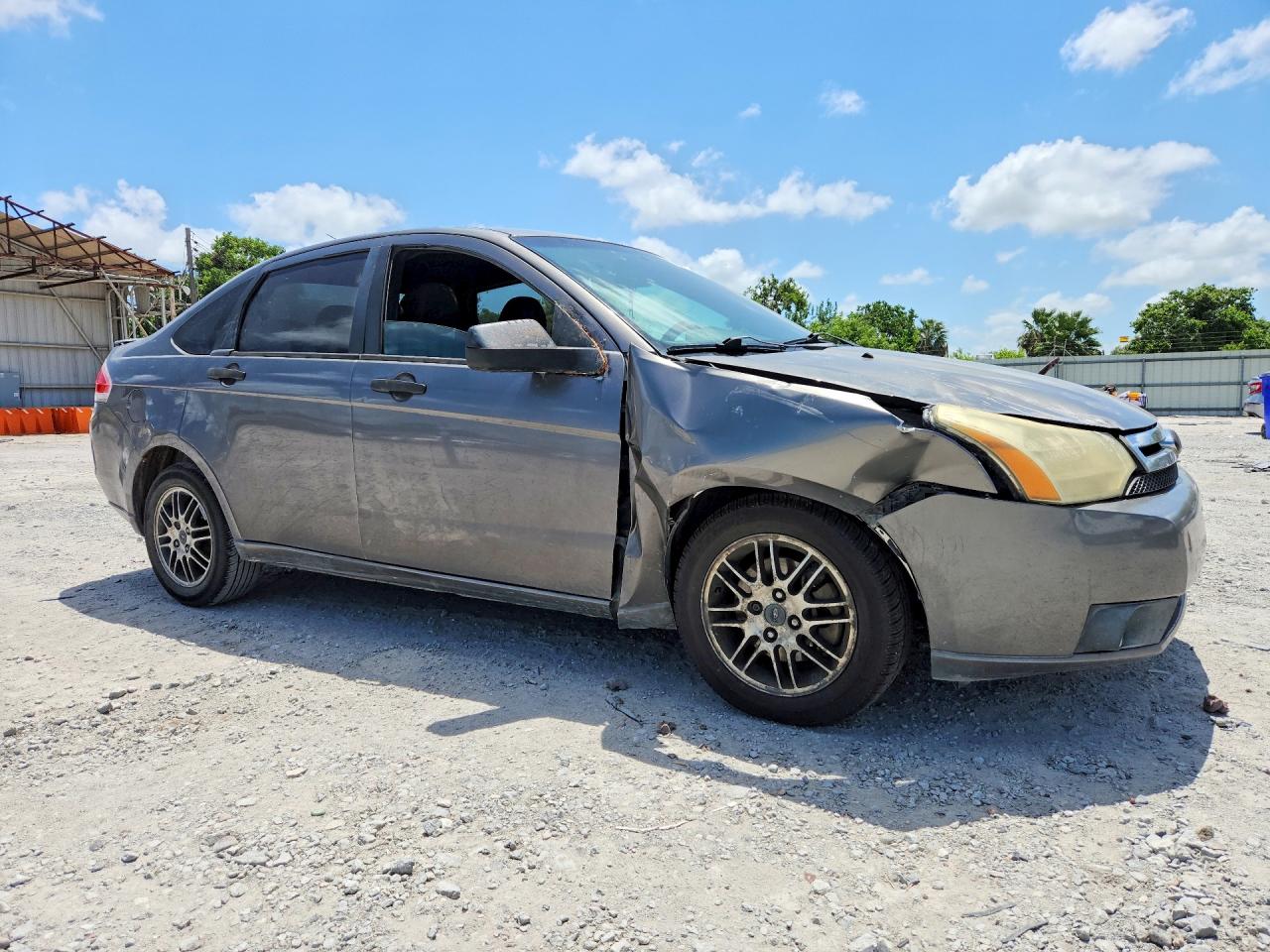 2010 FORD FOCUS