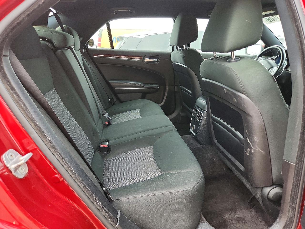 2012 CHRYSLER 300