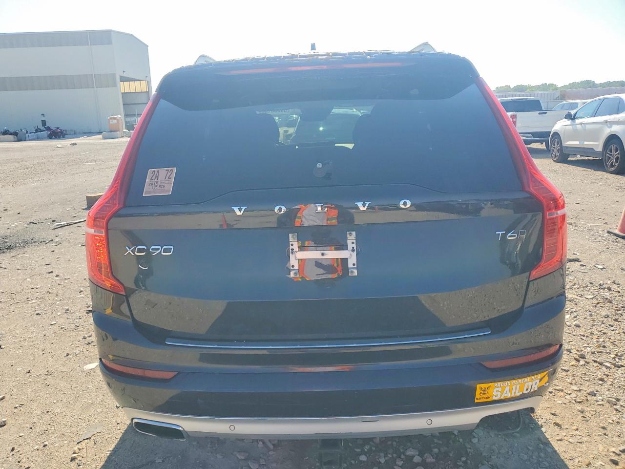 2016 VOLVO XC90