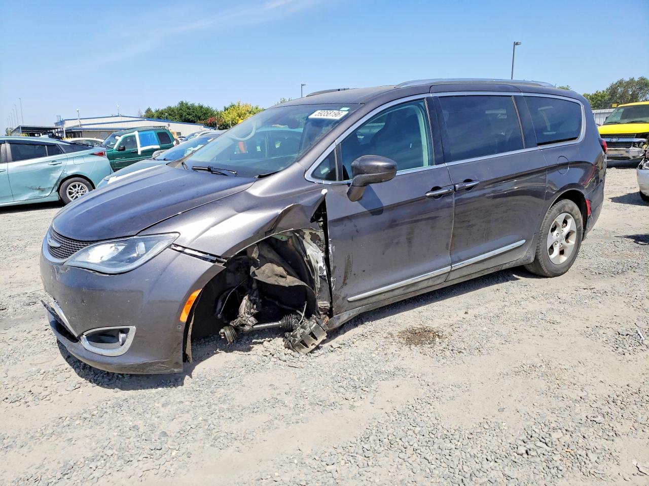 2017 CHRYSLER PACIFICA