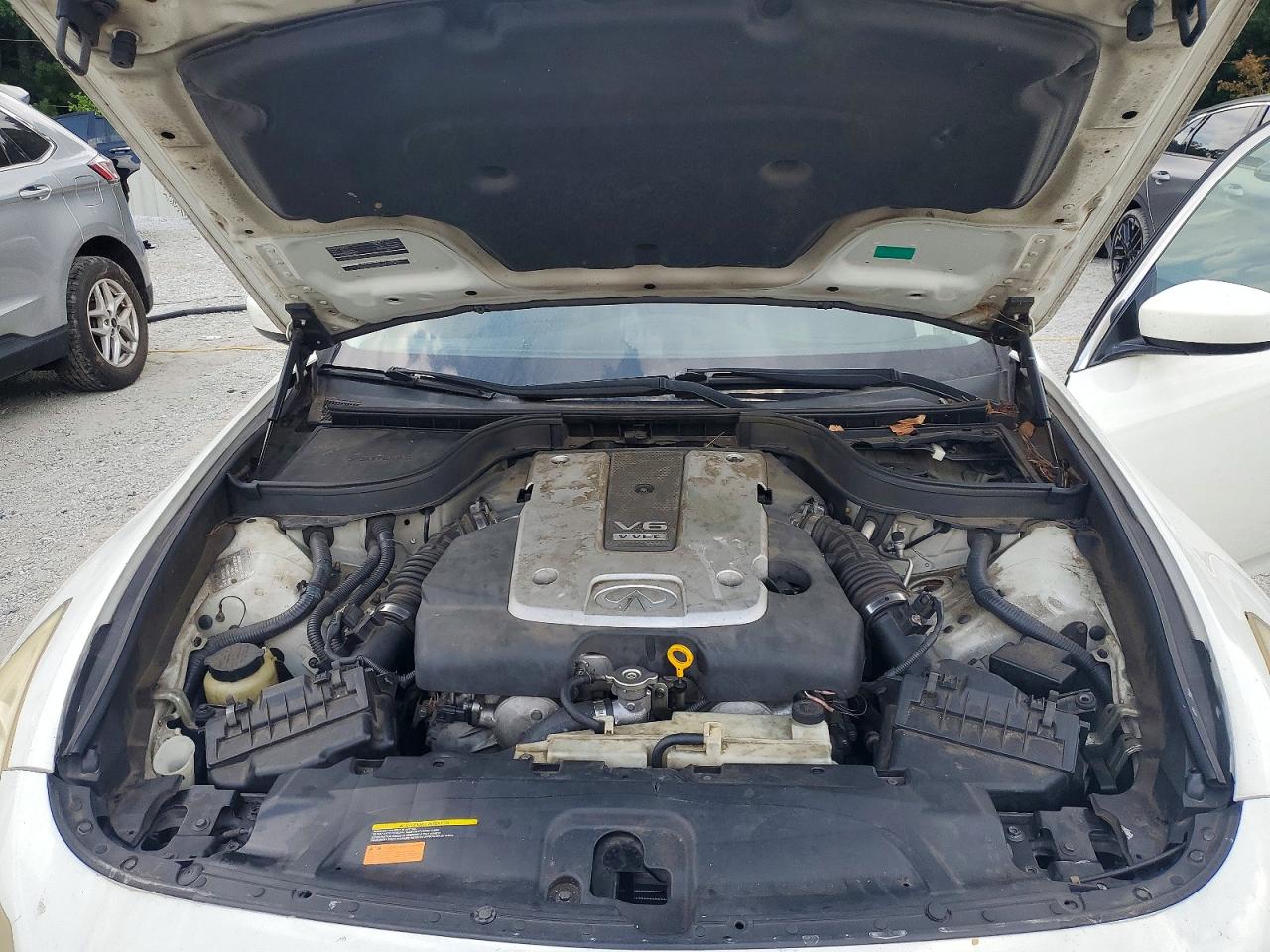 2010 INFINITI G37