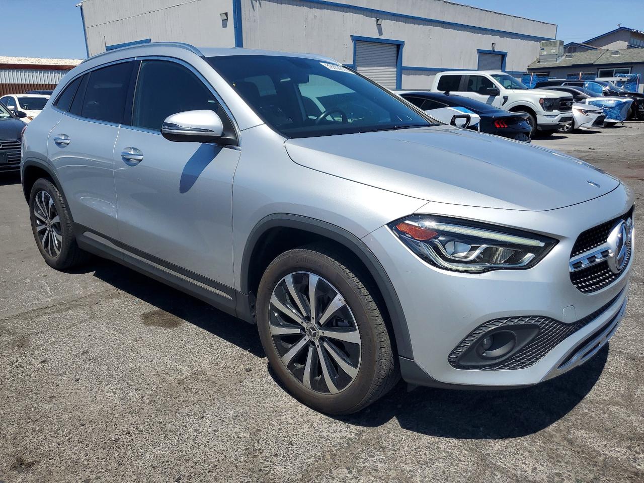 2021 MERCEDES-BENZ GLA-CLASS