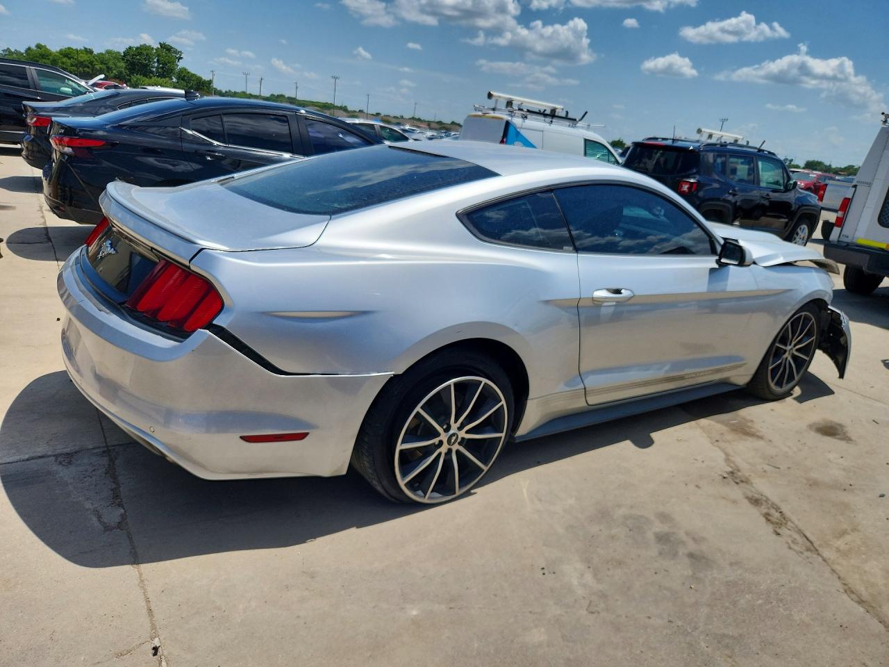 2016 FORD MUSTANG