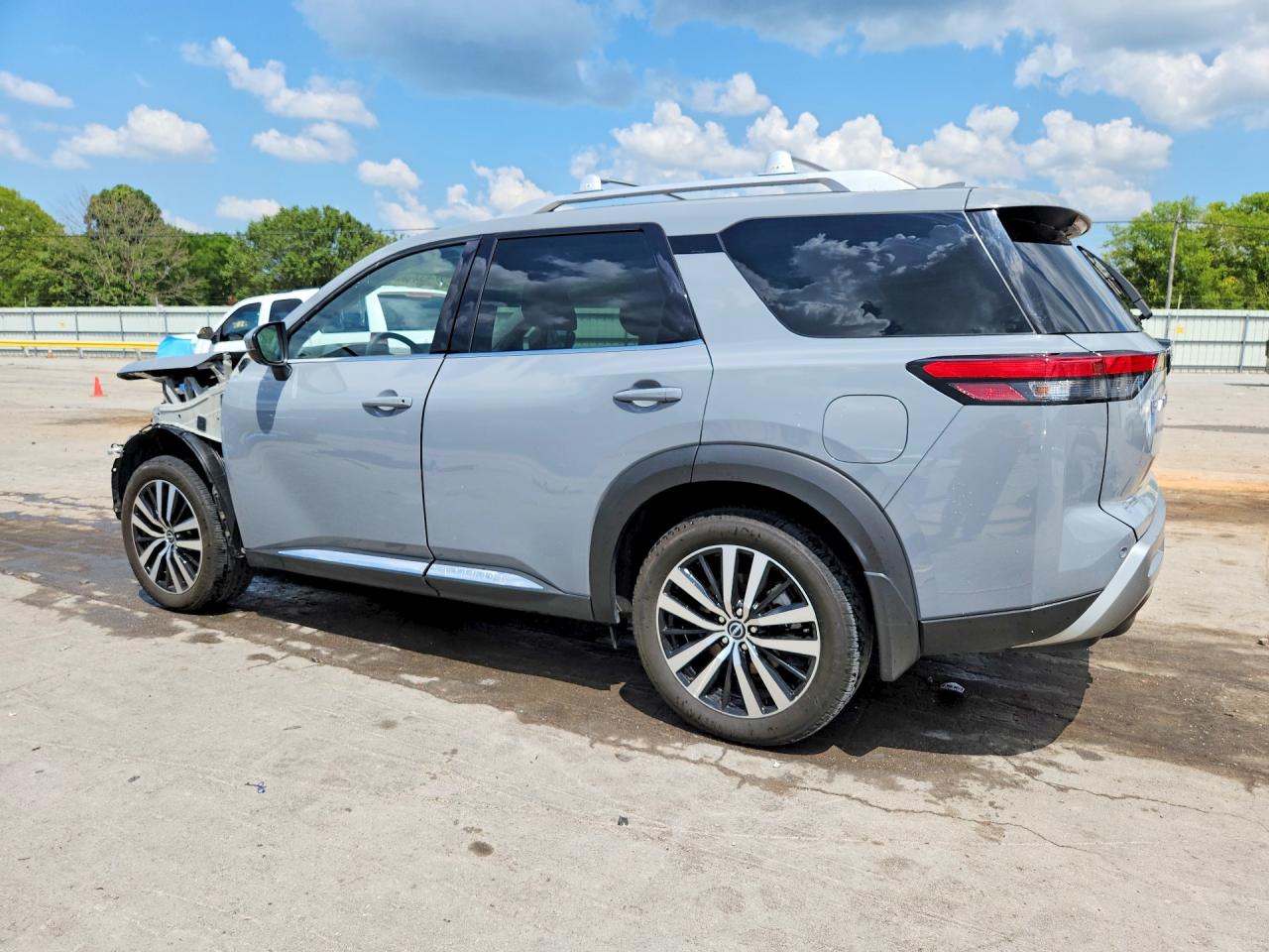 2024 NISSAN PATHFINDER