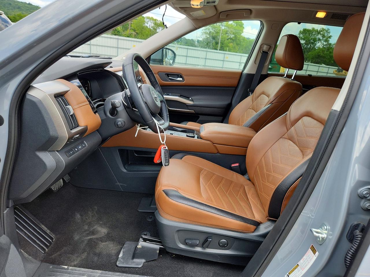 2024 NISSAN PATHFINDER