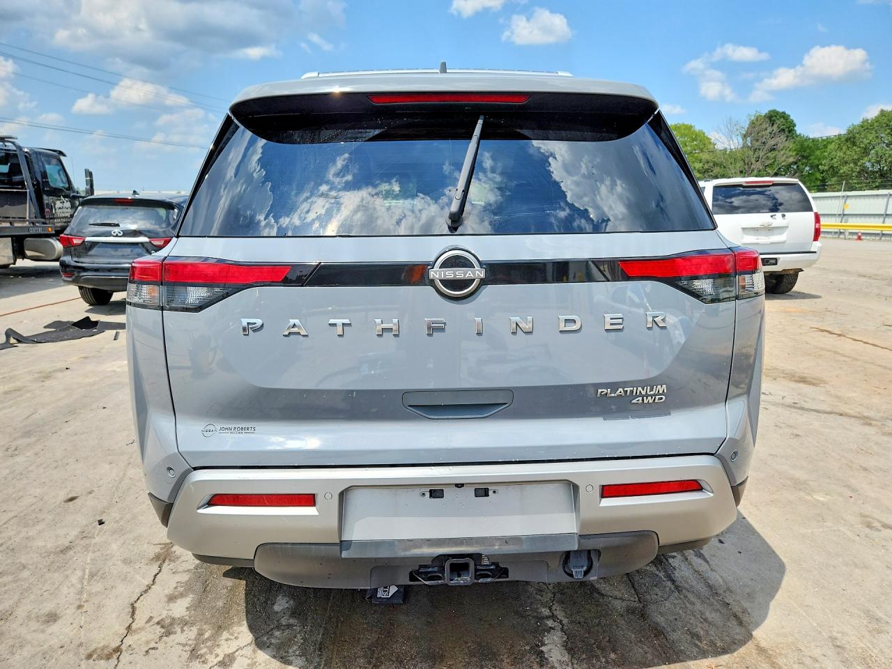 2024 NISSAN PATHFINDER