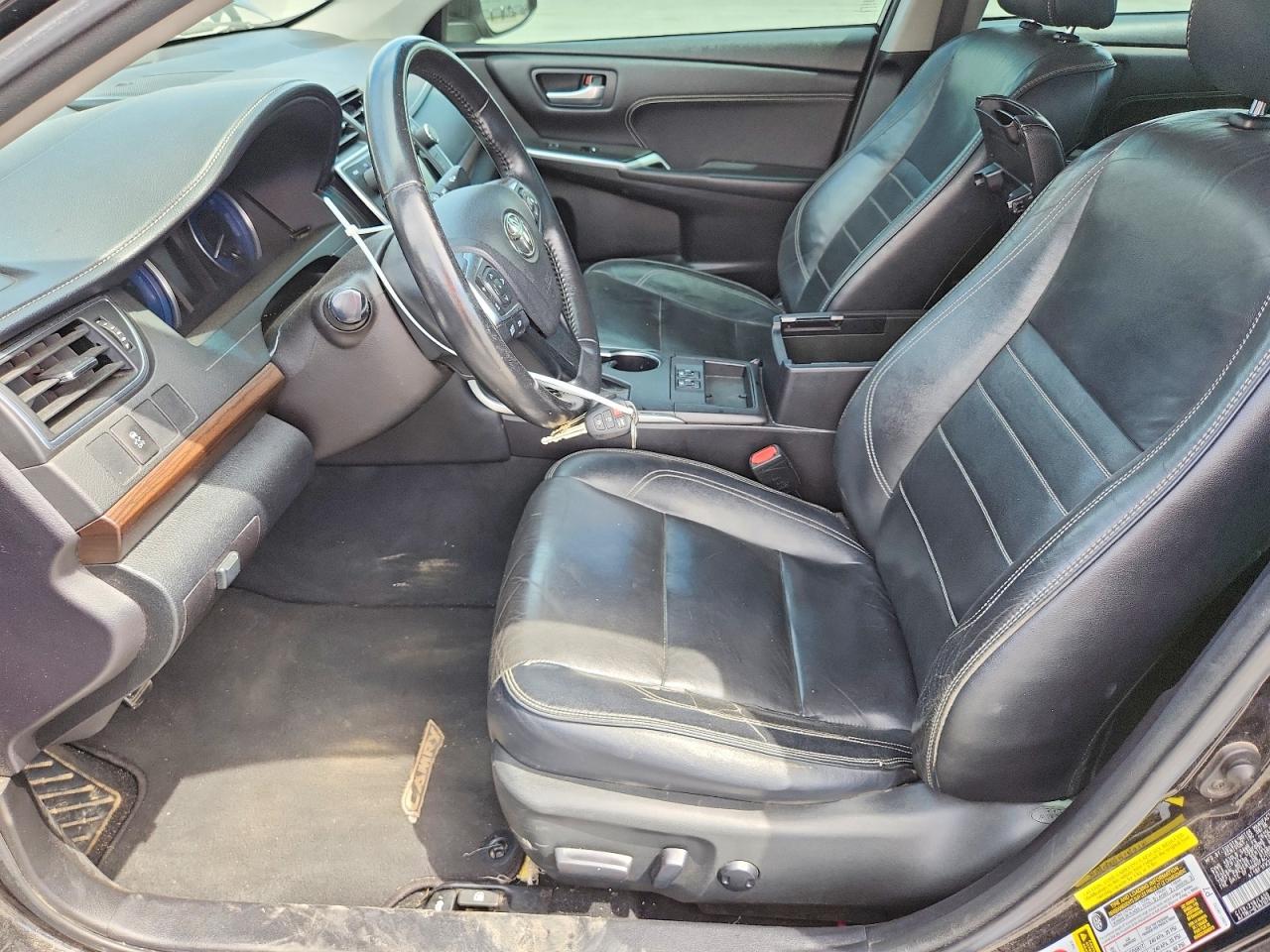 2017 TOYOTA CAMRY