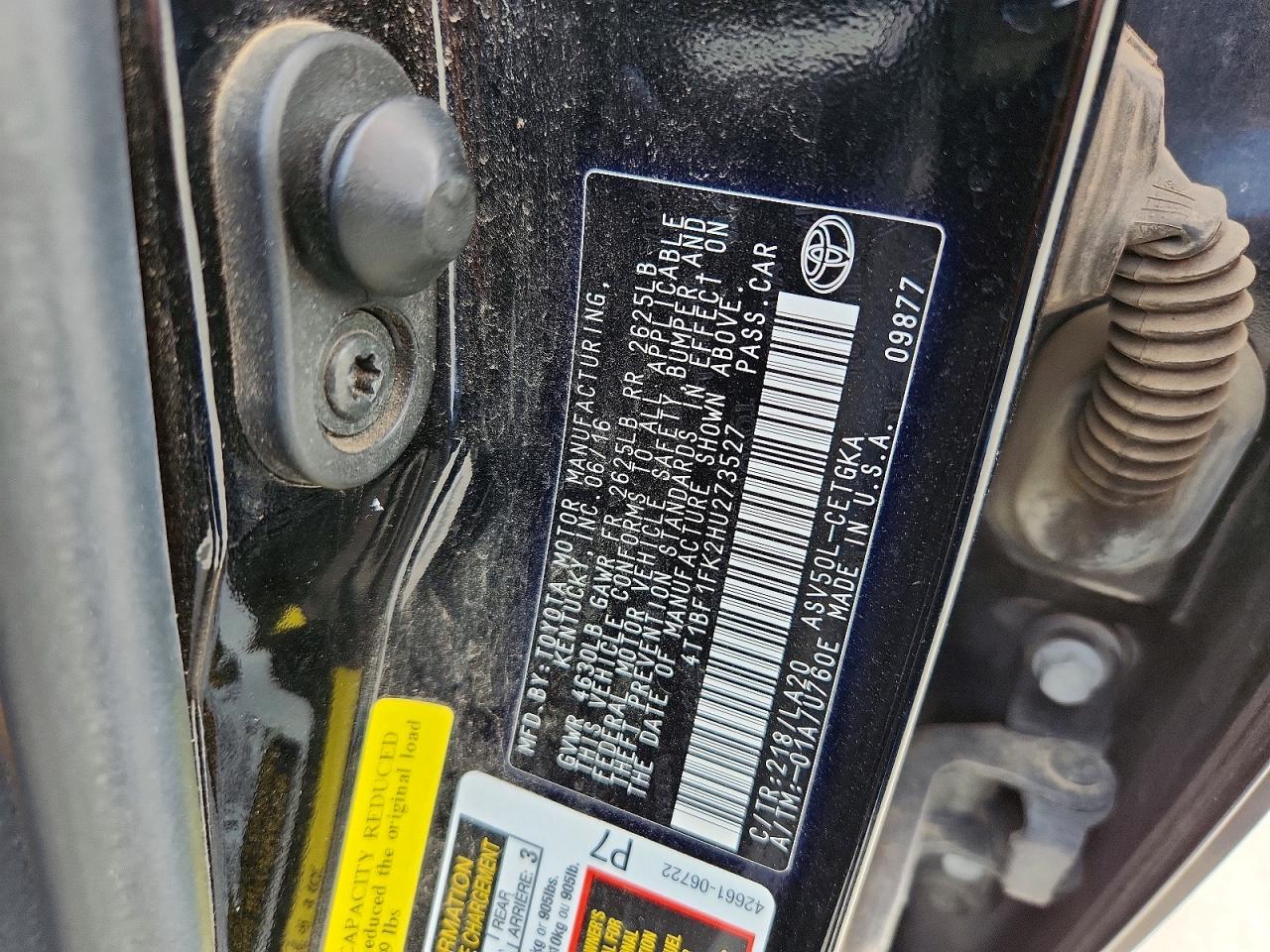 2017 TOYOTA CAMRY