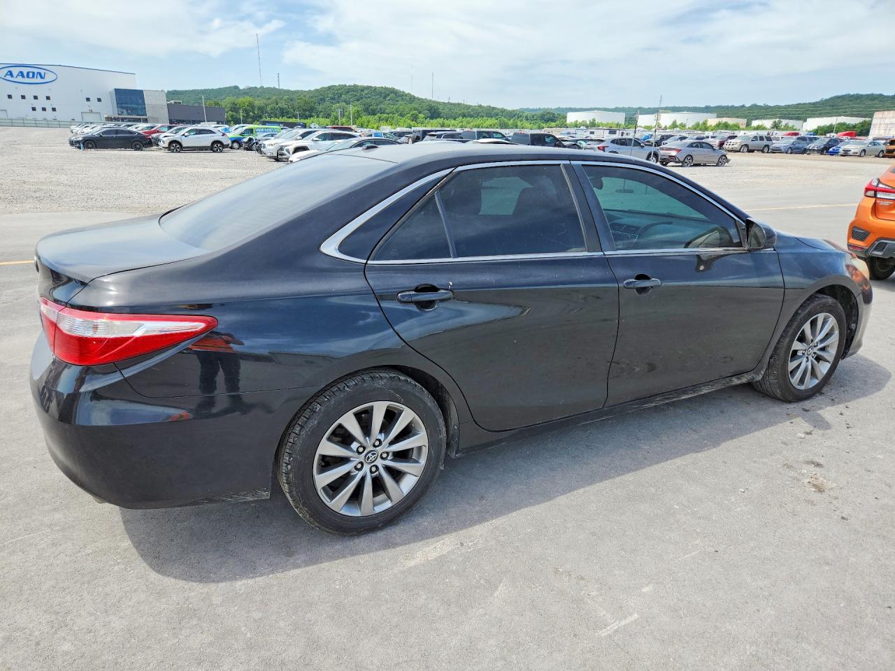 2017 TOYOTA CAMRY