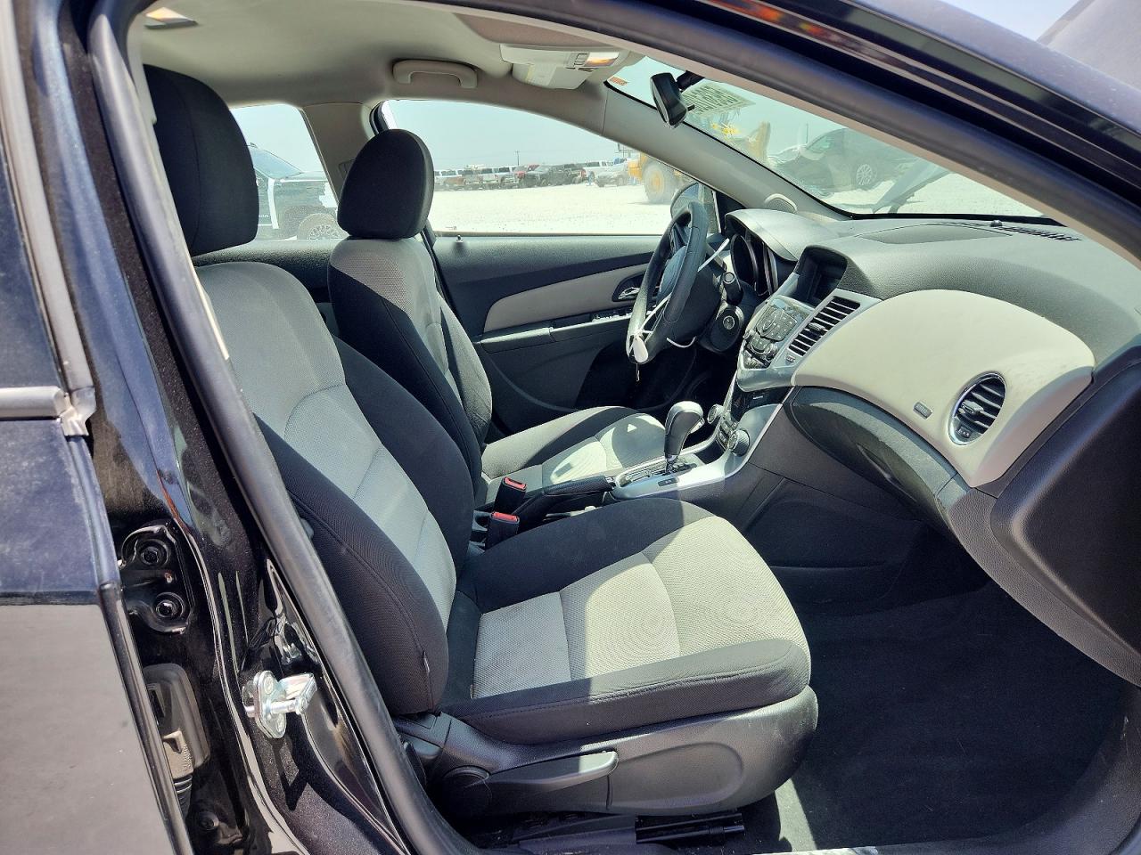 2016 CHEVROLET CRUZE